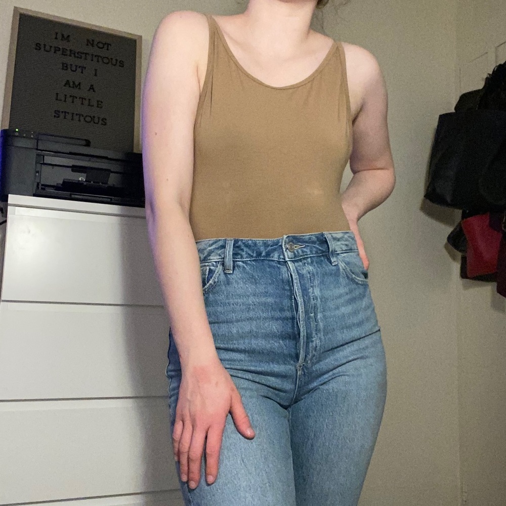 2/$30 Aritzia TNA bodysuit